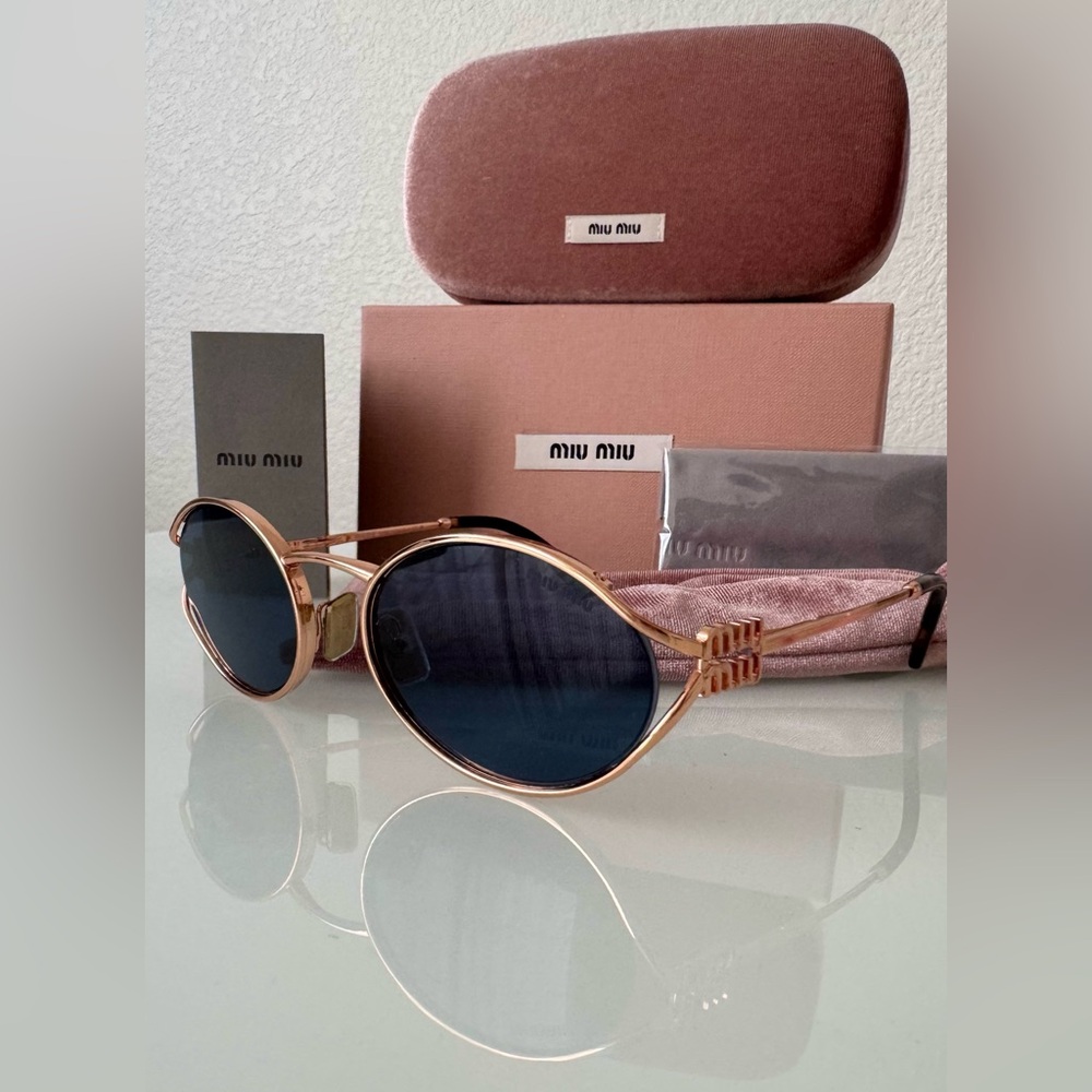 NWT Miu Miu Sunglasses 52YS Pink Gold Frame Dark Blue Lenses Never Worn